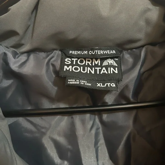 Puffer jacket - Picture 3 of 3